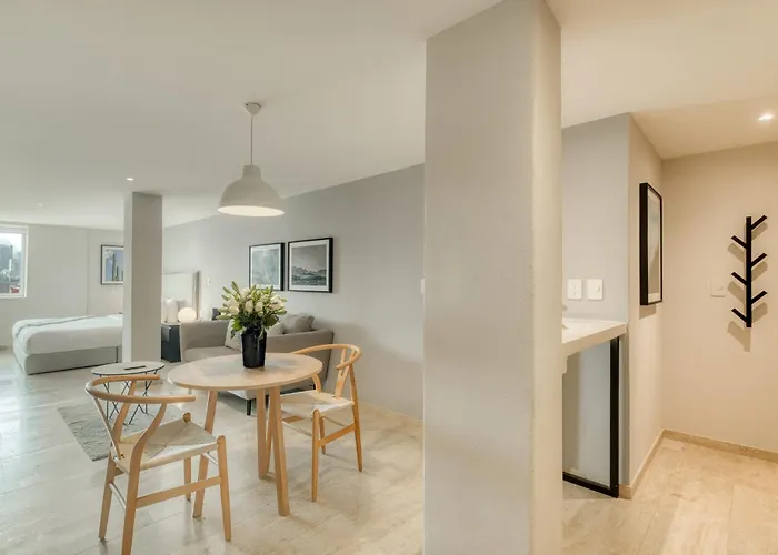Apartment Qro 302