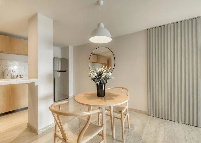 Apartment Qro 302 *