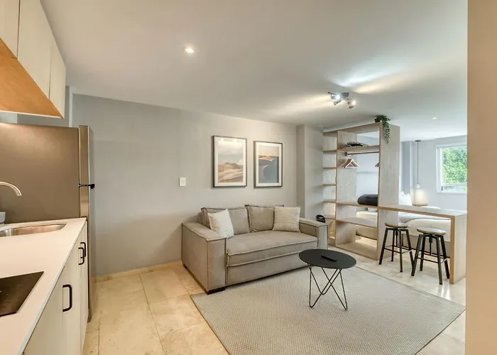 Qro 302 Apartment *
